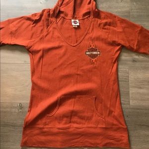 Harley Davidson hooded 3/4 sleeve T-shirt.